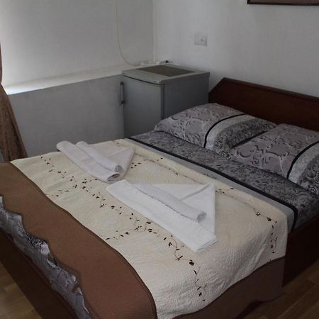 Hotel 21 На Удачу Rustavi  Exterior foto