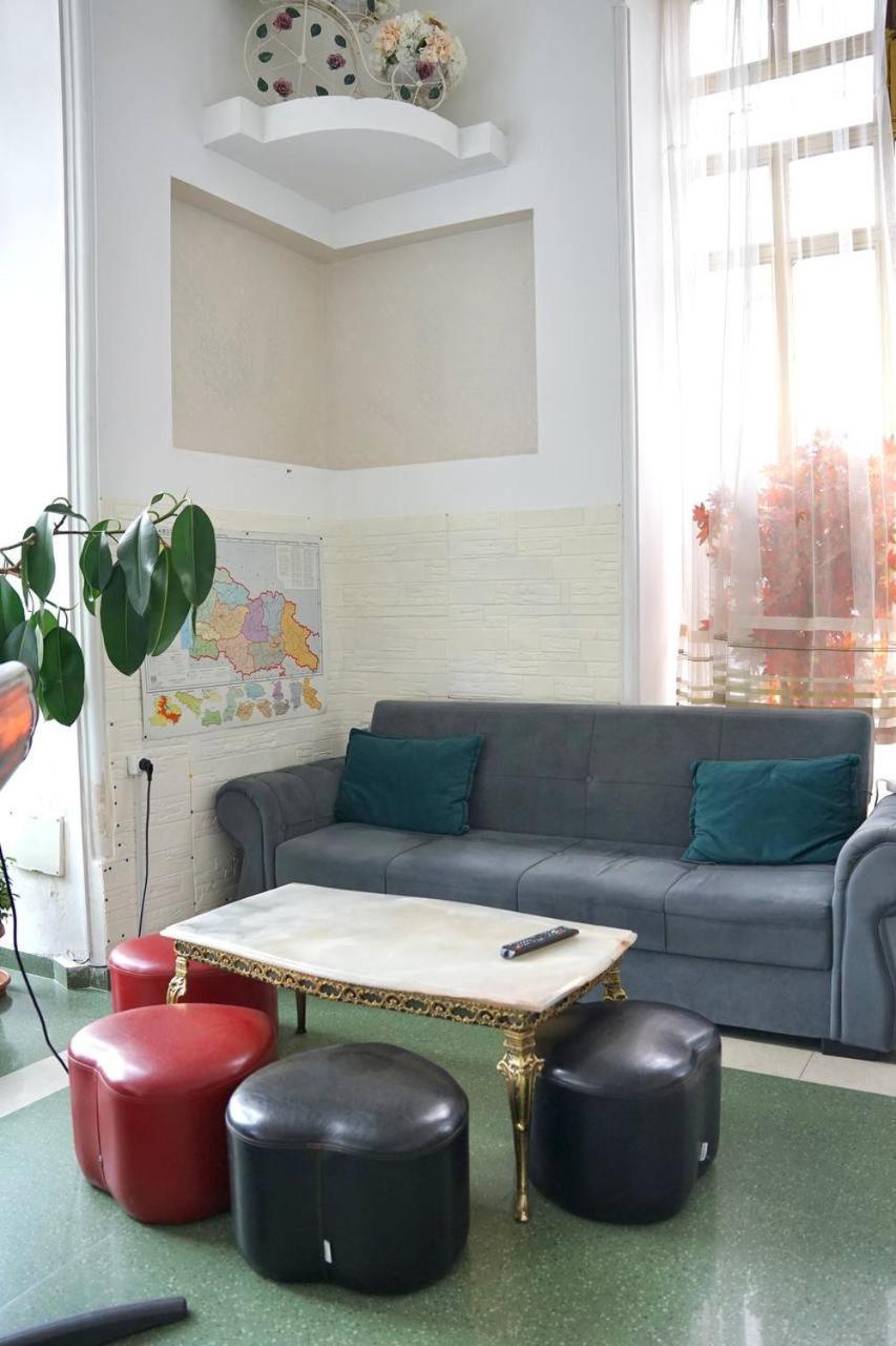 Hotel 21 На Удачу Rustavi  Exterior foto